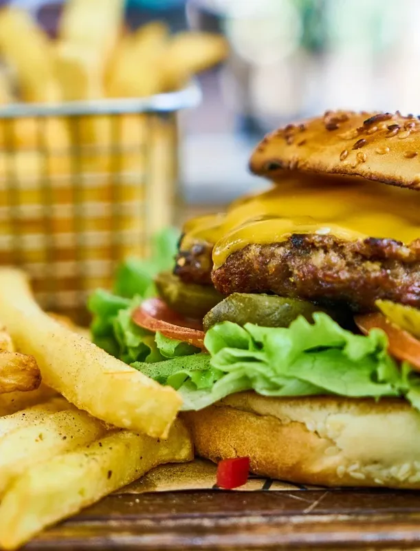 YOLOTL Brombeere Burger